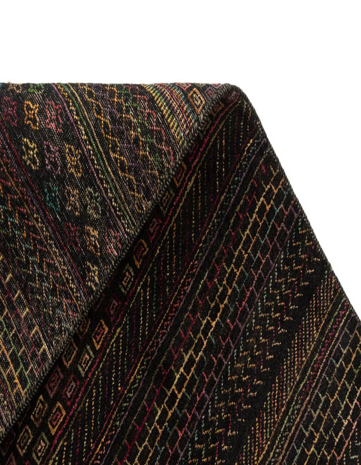 Detail image of  2' 7 x 12' Juma Runner Rug