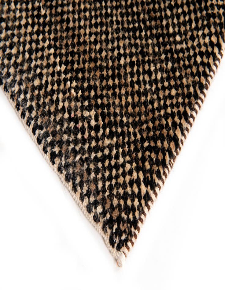 Detail image of  2' 7 x 8' 4 Juma Wool Runner Rug
