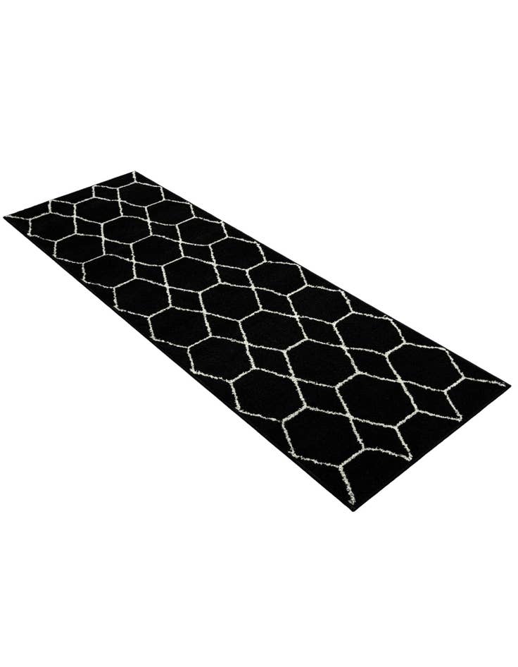 Detail image of  2' x 6' Lattice Frieze Runner Rug