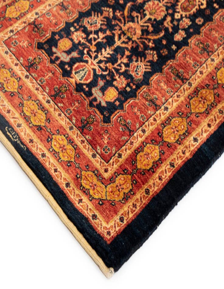 Detail image of  2' 9 x 6' 5 Luribaft Wool Runner Rug