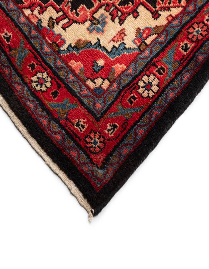 Detail image of  3' 5 x 13' 9 Mahal Wool Runner Rug