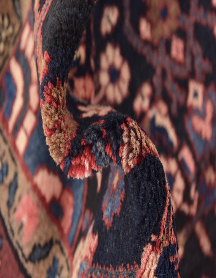 Detail image of  4' 5 x 10' 1 Malayer Wool Runner Rug