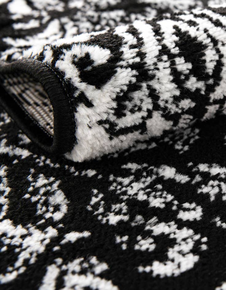 Detail image of  3' 3 x 19' 8 Monte Carlo Runner Rug