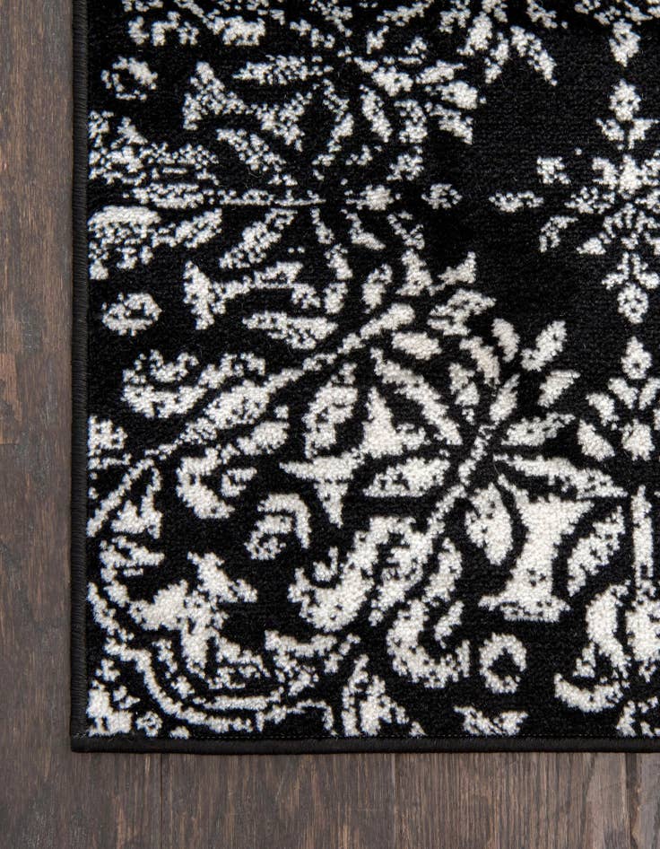 Detail image of  3' 3 x 19' 8 Monte Carlo Runner Rug