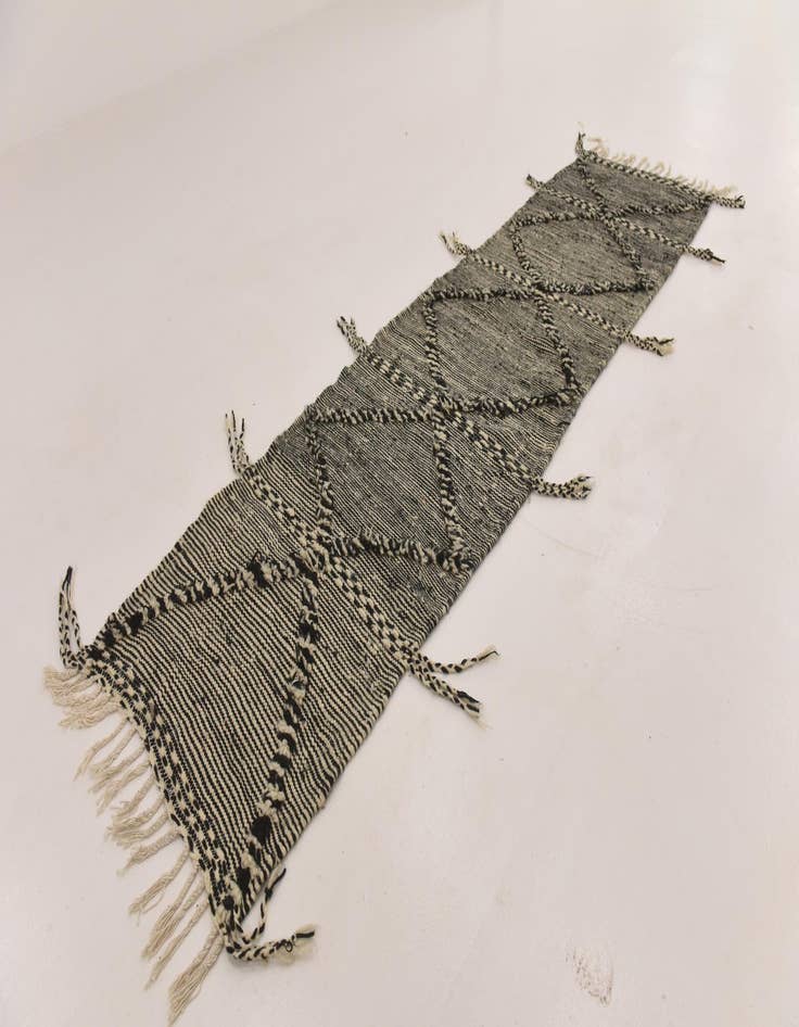 Detail image of  2' 7 x 9' 11  Hand Knotted Moroccan Wool Runner Rug