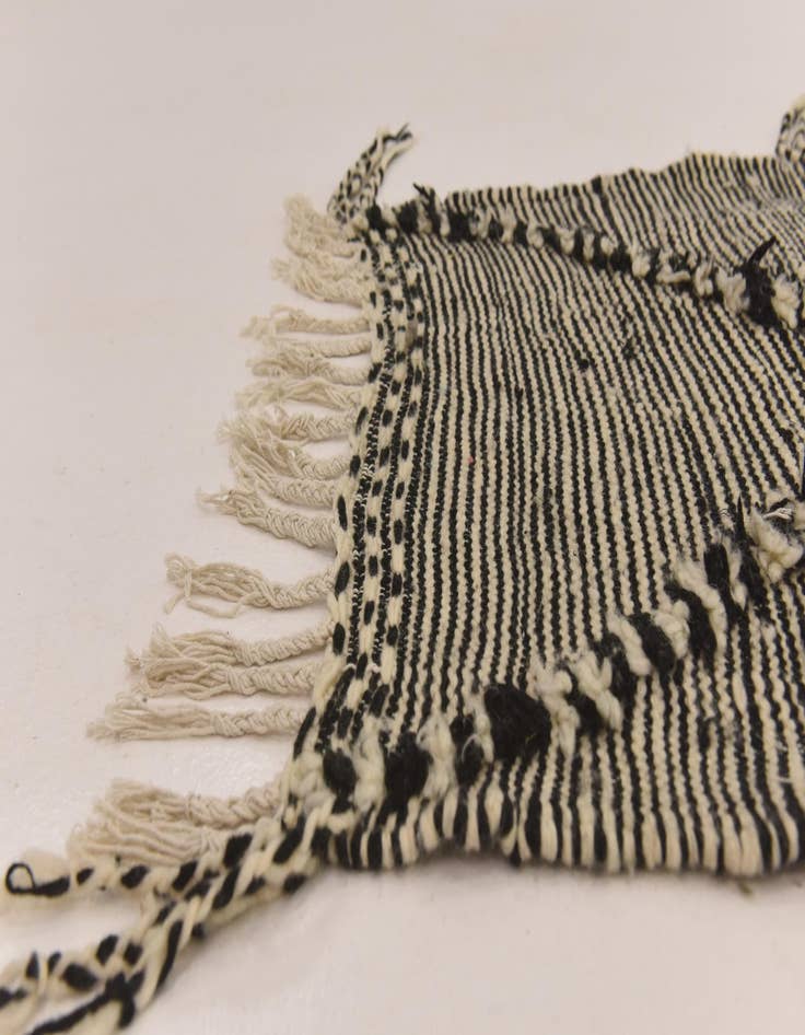 Detail image of  2' 7 x 9' 11  Hand Knotted Moroccan Wool Runner Rug