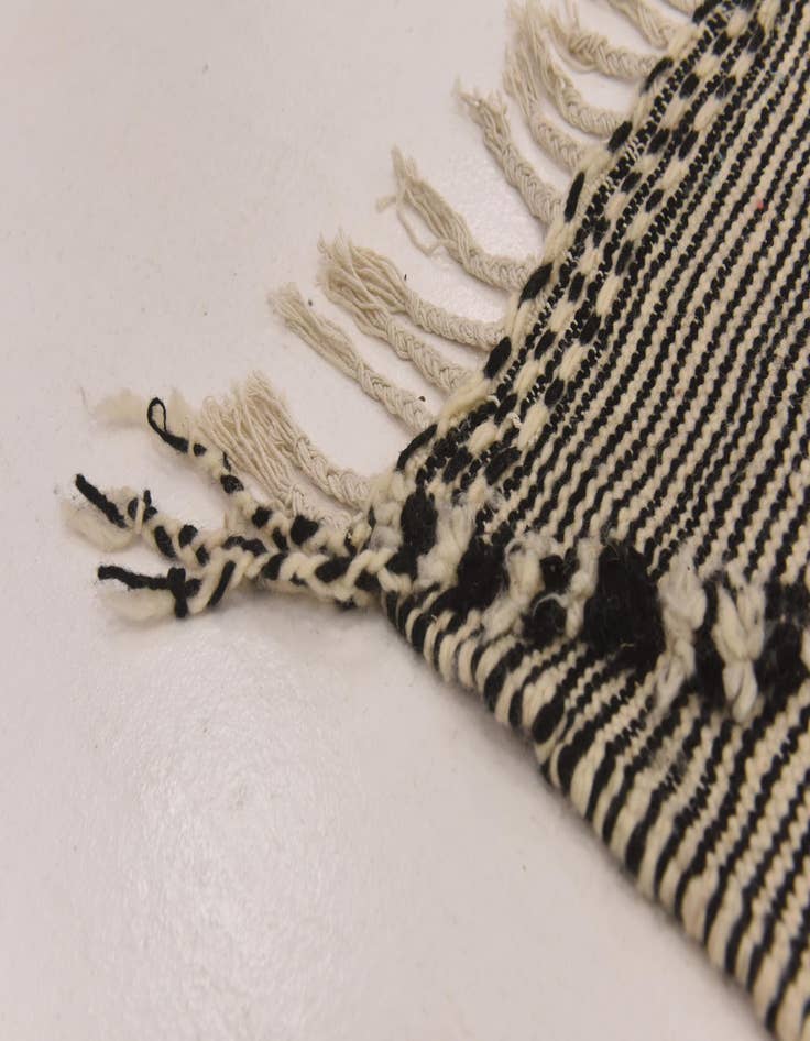 Detail image of  2' 7 x 9' 11  Hand Knotted Moroccan Wool Runner Rug