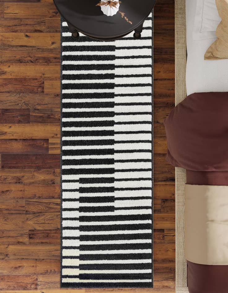 Detail image of  2' x 8' Oslo Runner Rug