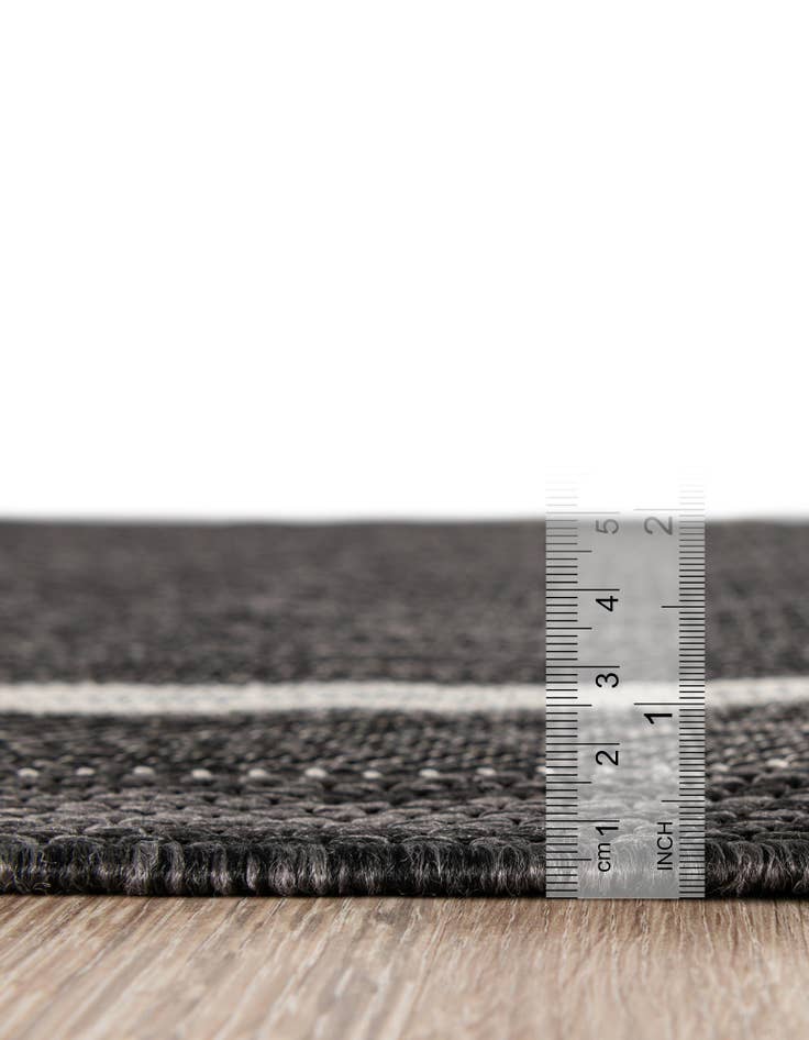 Detail image of  2' 7 x 10'  Washable Border Indoor / Outdoor Runner Rug