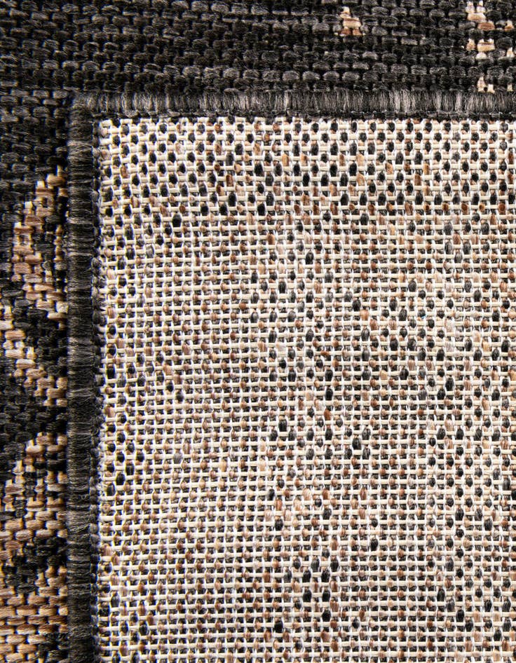 Detail image of  2' x 6'  Washable Traditional Indoor / Outdoor Runner Rug