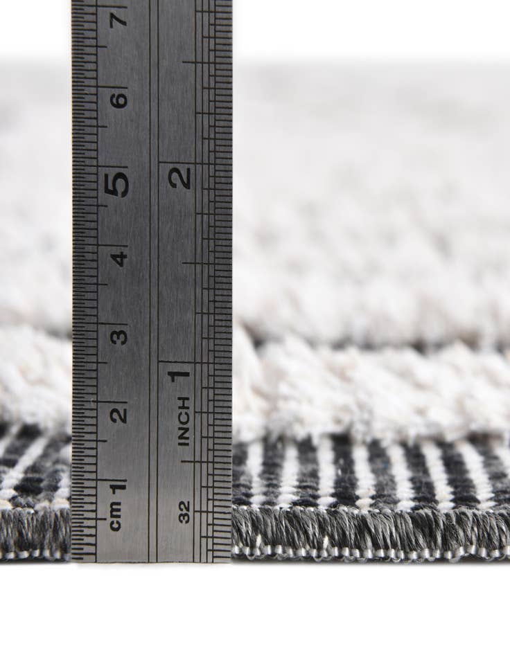 Detail image of  2' 3 x 8' Sabrina Soto Casa Toluca Runner Rug