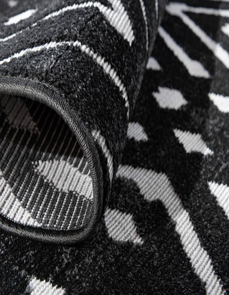 Detail image of  2' x 8'  Washable Sabrina Soto Ella Indoor / Outdoor Runner Rug