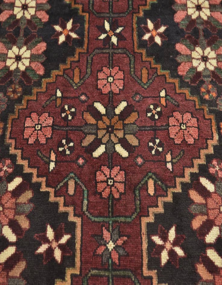 Detail image of  3' 9 x 10'  Hand Knotted Shahsavand Persian Wool Runner Rug