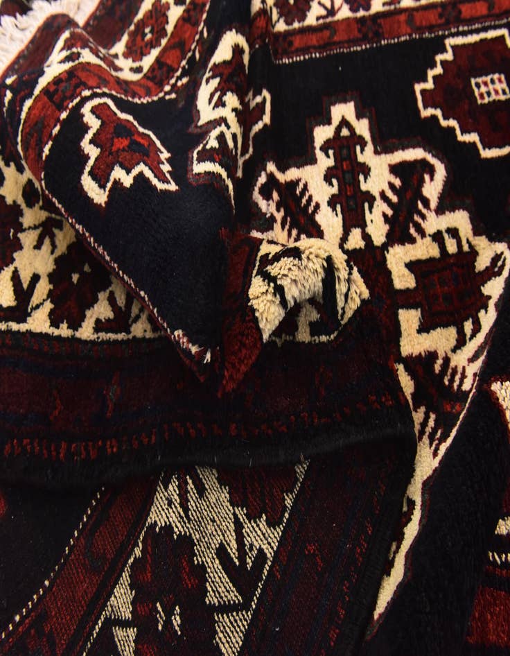 Detail image of 3' 9 x 11' Hand Knotted Shahsavand Persian Wool Runner Rug