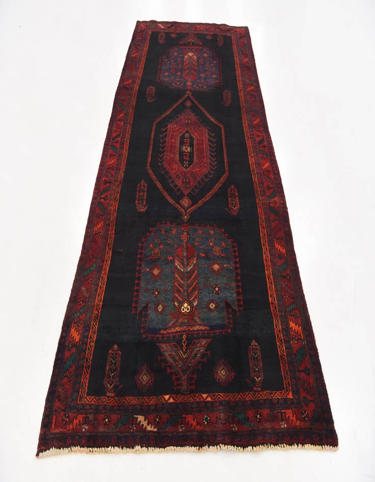 Detail image of  5' x 10' 8  Hand Knotted Sirjan Persian Wool Runner Rug