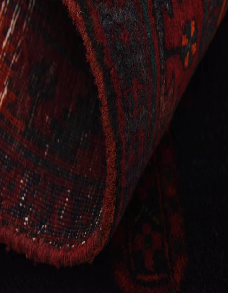 Detail image of  5' x 10' 8  Hand Knotted Sirjan Persian Wool Runner Rug