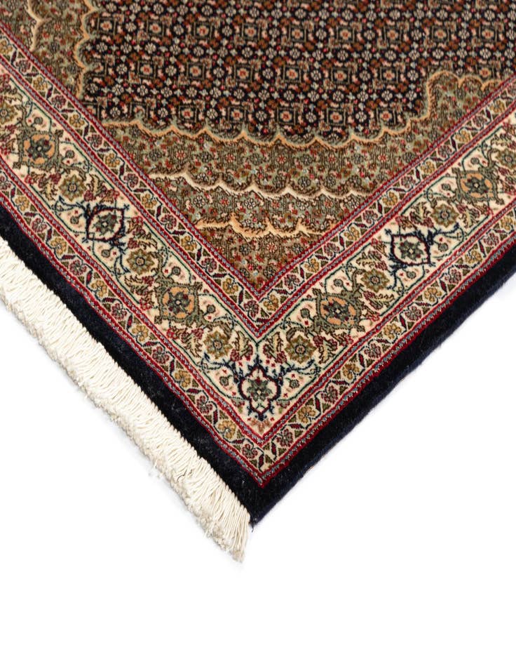 Detail image of  2' 8 x 6' 7 Tabriz Mahi Wool Runner Rug