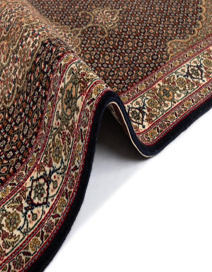 Detail image of  2' 8 x 6' 7 Tabriz Mahi Wool Runner Rug