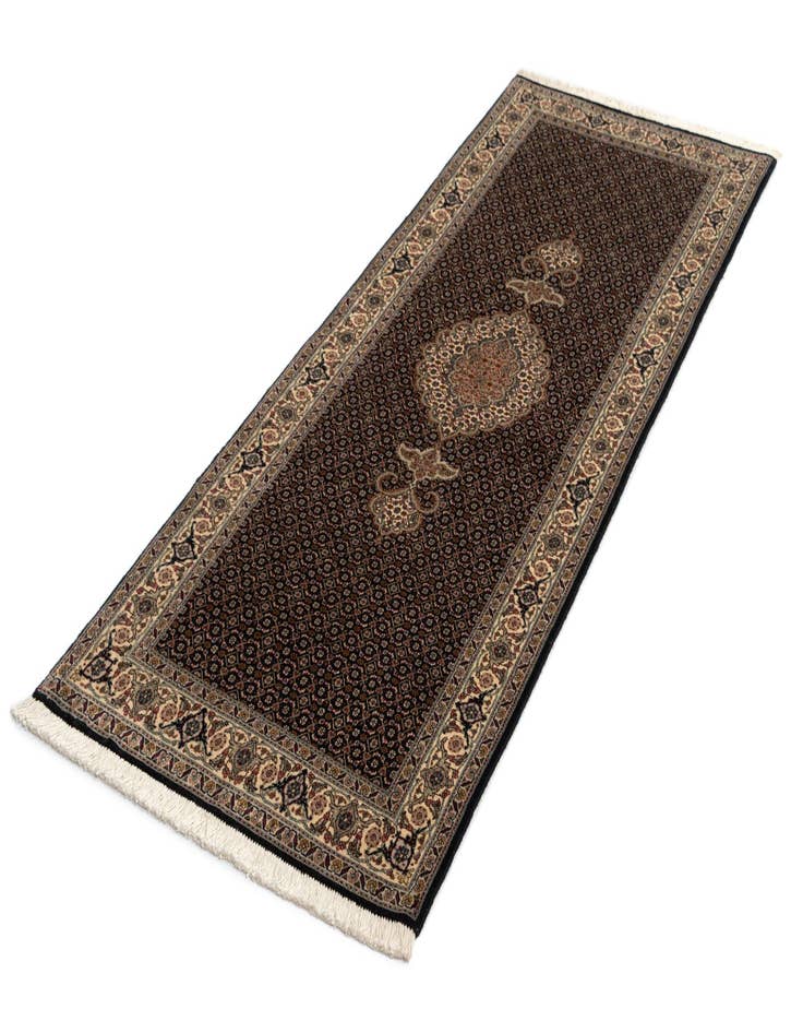 Detail image of  2' 7 x 6' 11 Tabriz Mahi Wool Runner Rug