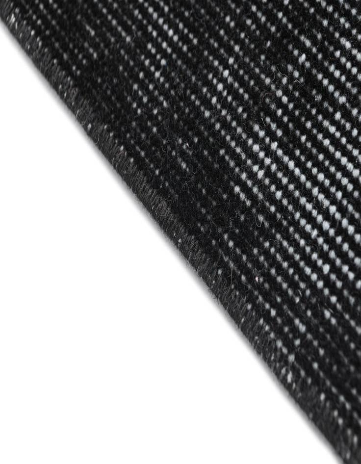 Detail image of  6' 7 x 9' 10 Ultra Vintage Wool Runner Rug