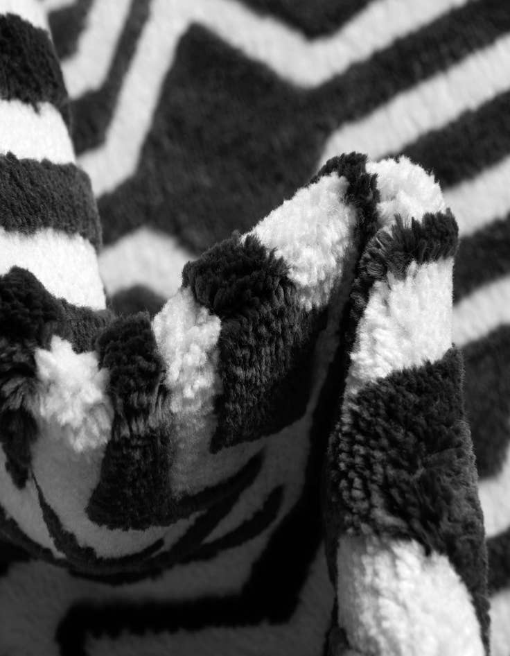 Detail image of  2' x 8' 8 Vince Camuto Runner Rug