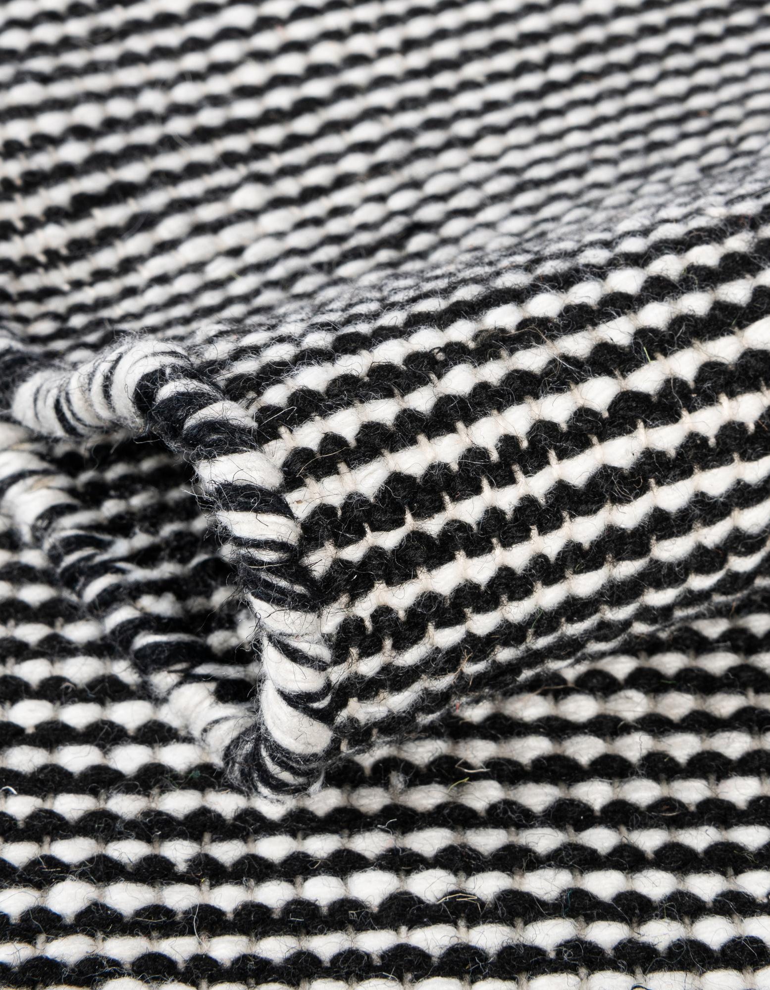 Black Sky 9' x 12' Jill Zarin Palm Spring Indoor / Outdoor Rug | Rugs.com