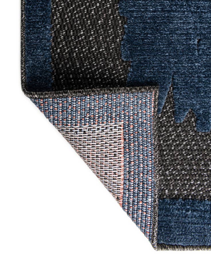 Detail image of  5' 3 x 5' 3  Washable Belize Indoor / Outdoor Square Rug