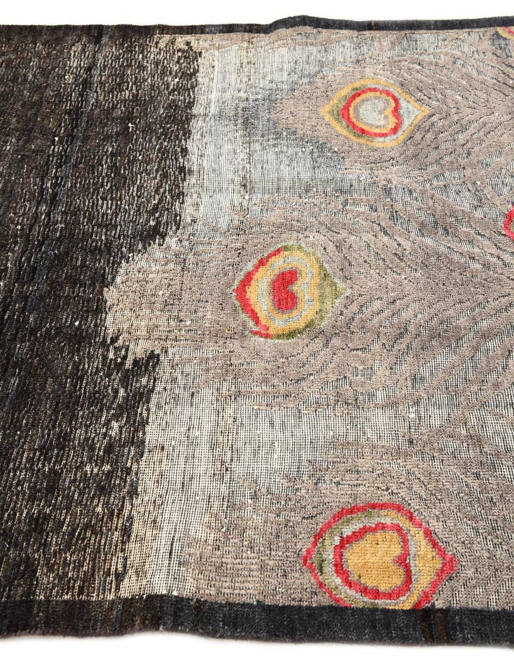 Detail image of  5' 6 x 6' 11  Hand Knotted Darya Wool Square Rug