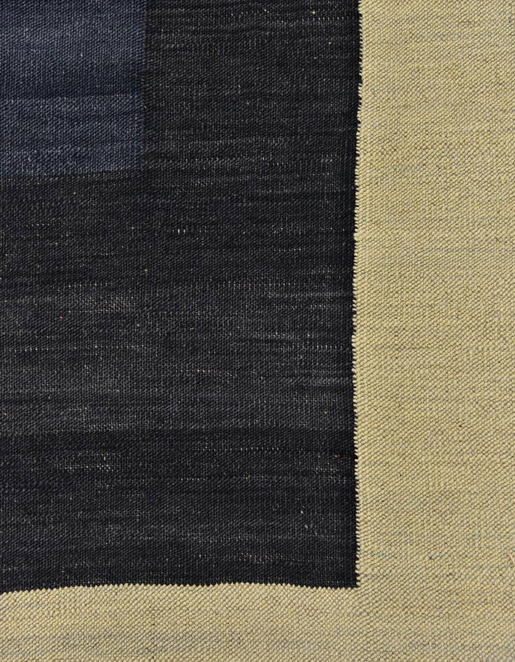 Detail image of  5' 4 x 6' 6  Hand Woven Kilim Modern Wool Square Rug