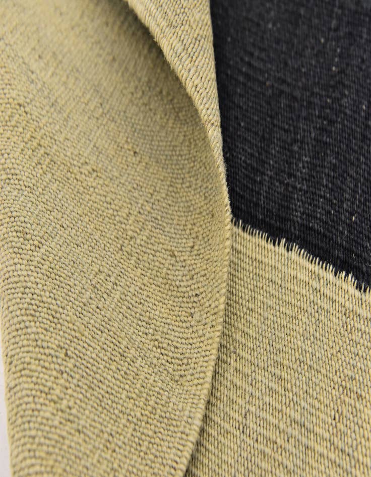 Detail image of  5' 4 x 6' 6  Hand Woven Kilim Modern Wool Square Rug