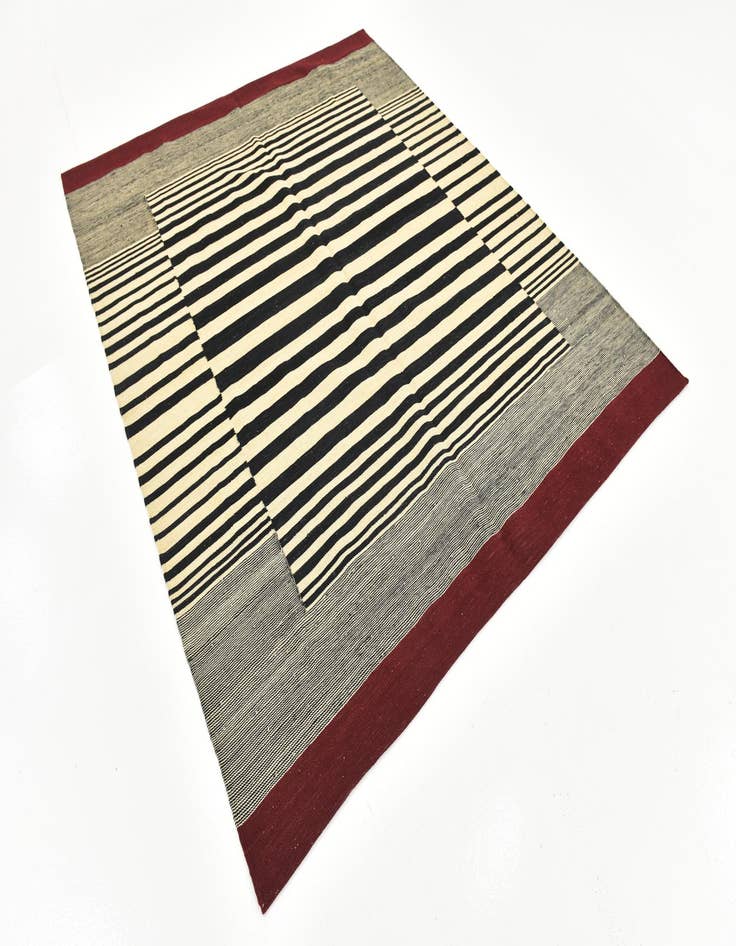 Detail image of  6' 5 x 7' 7  Hand Woven Kilim Modern Wool Square Rug