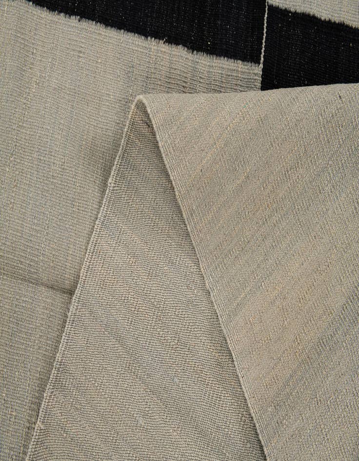 Detail image of  6' x 7' 5  Hand Woven Kilim Modern Wool Square Rug