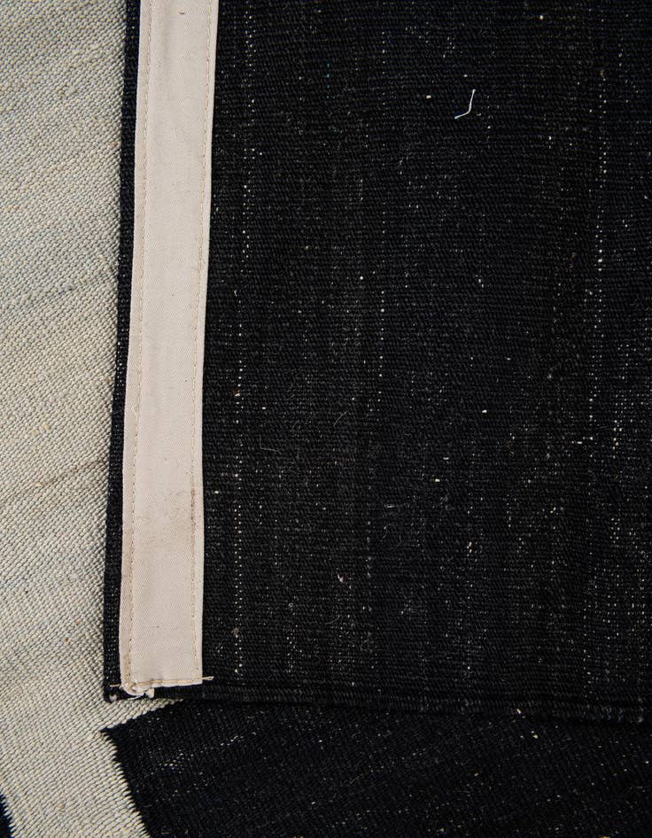 Detail image of  6' x 7' 5  Hand Woven Kilim Modern Wool Square Rug