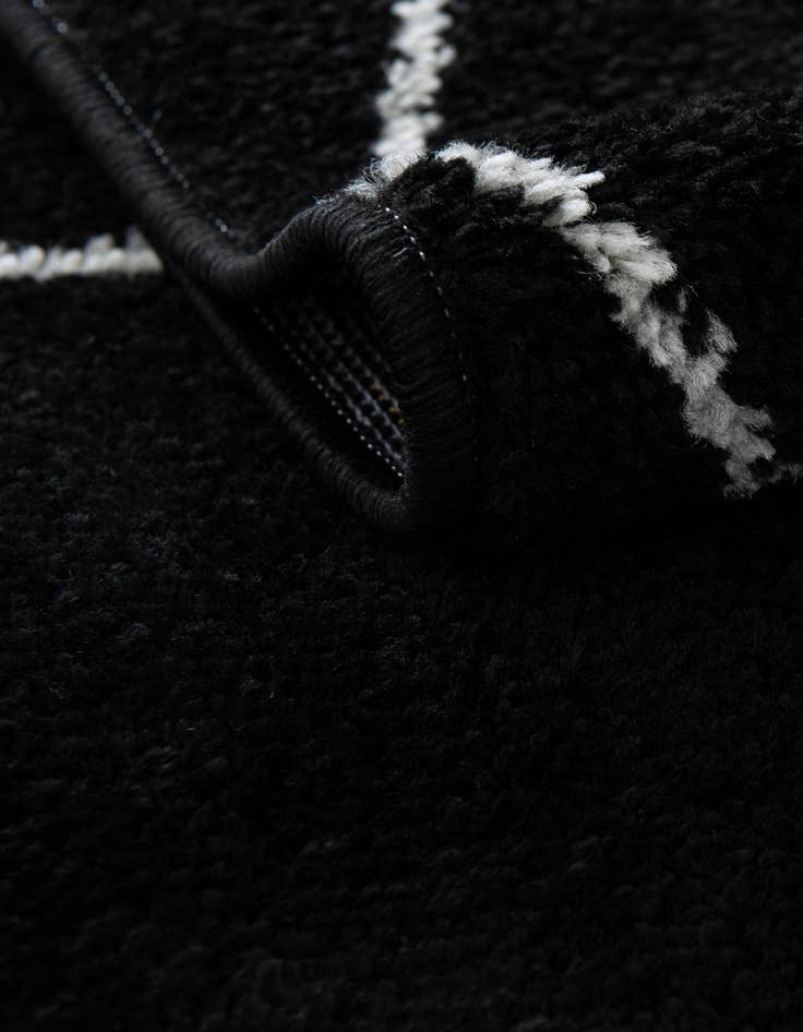 Detail image of  12' x 12' Lattice Frieze Square Rug