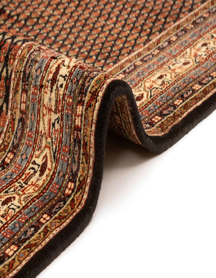 Detail image of  7' 10 x 8' 1 Mir Square Rug