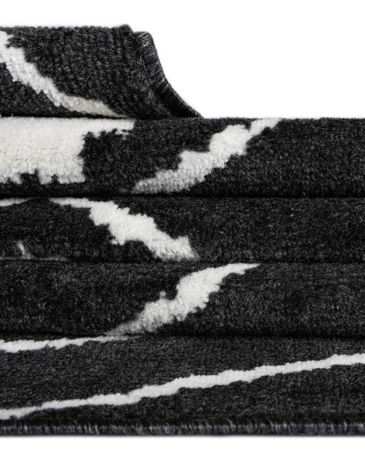 Detail image of  10' x 10' Oslo Square Rug