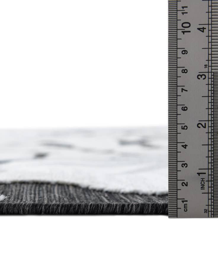 Detail image of  8' 2 x 8' 2  Washable Botanical Indoor / Outdoor Square Rug