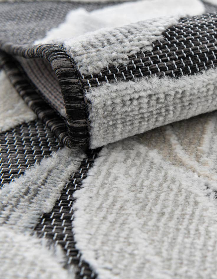 Detail image of  8' 2 x 8' 2  Washable Botanical Indoor / Outdoor Square Rug