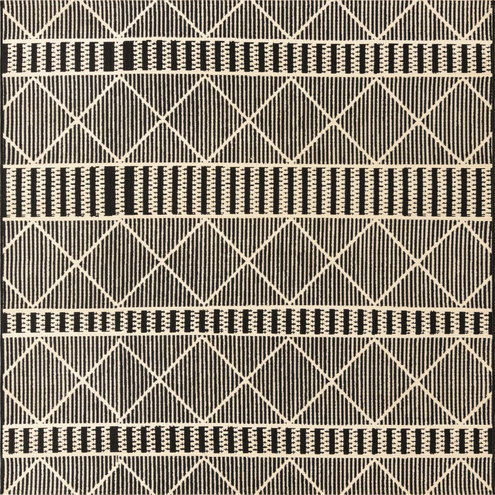  6' x 6'  Washable Lattice Indoor / Outdoor Square Rug