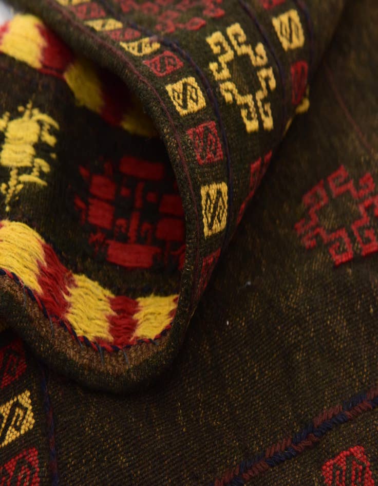 Detail image of  4' x 4'  Hand Knotted Sumak Wool Square Rug