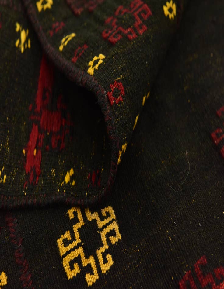 Detail image of 4' x 4' 2 Hand Knotted Sumak Wool Square Rug