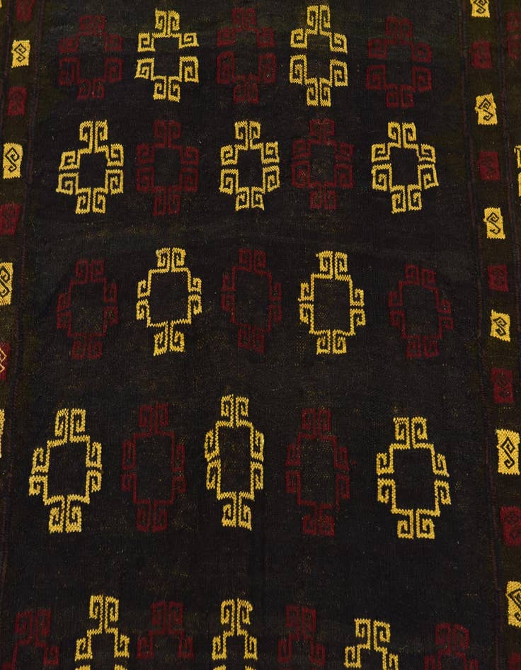Detail image of  4' 3 x 4' 6  Hand Knotted Sumak Wool Square Rug