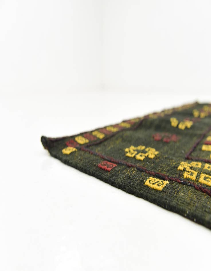 Detail image of  4' x 4'  Hand Knotted Sumak Wool Square Rug