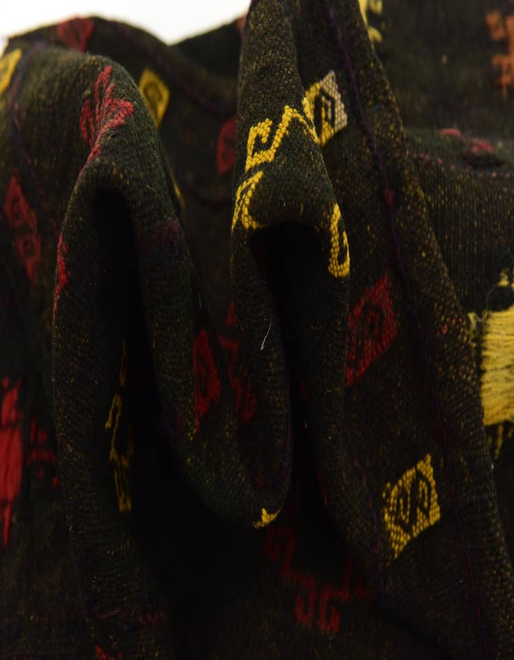 Detail image of  4' 2 x 4' 4  Hand Knotted Sumak Wool Square Rug