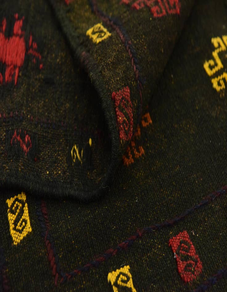 Detail image of  4' 2 x 4' 4  Hand Knotted Sumak Wool Square Rug