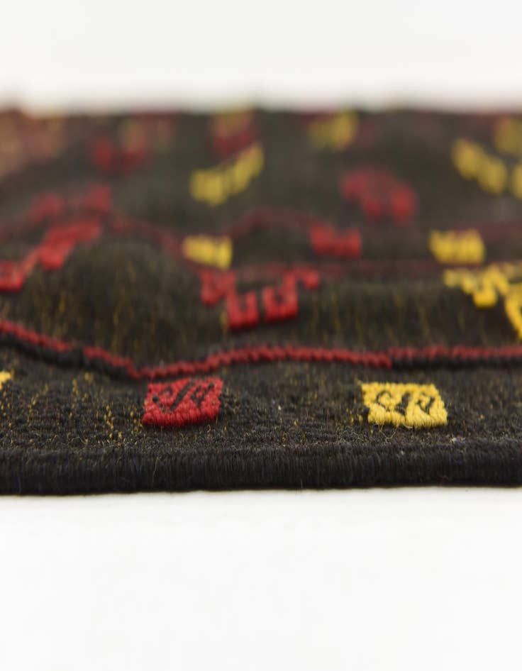 Detail image of  4' 2 x 4' 3  Hand Knotted Sumak Wool Square Rug