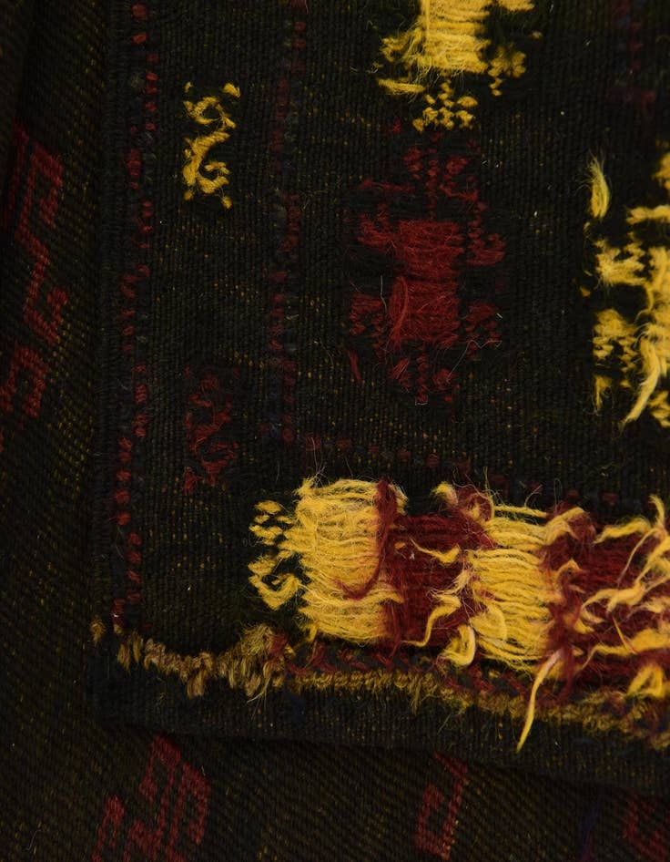 Detail image of  4' x 4' 3  Hand Knotted Sumak Wool Square Rug