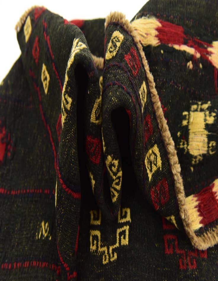 Detail image of  4' x 4' 3  Hand Knotted Sumak Wool Square Rug