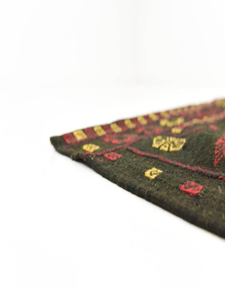 Detail image of  4' x 4' 4  Hand Knotted Sumak Wool Square Rug