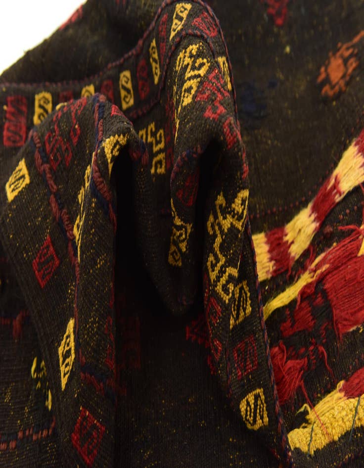 Detail image of  3' 10 x 4' 3  Hand Knotted Sumak Wool Square Rug